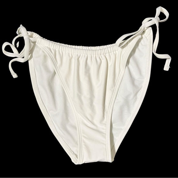 Wild Fable White Tie-Side Bikini Bottoms Size Medium (8-10) New - Picture 1 of 5